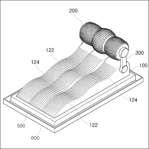 특허 제10-1748353호(혈액순환 개선을 위한 롤러형 발 마사지기, 박용만)